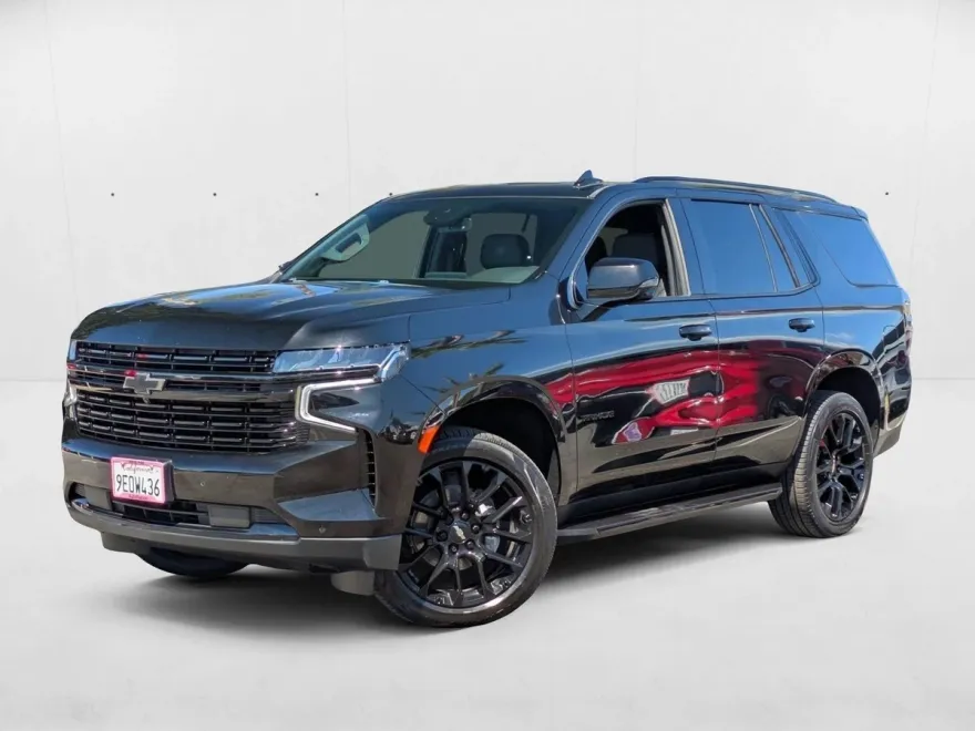 2023 Chevrolet Tahoe RST photo 1