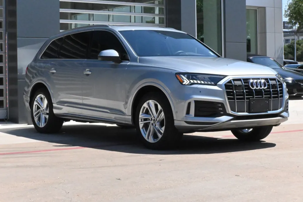 2024 Audi Q7 Premium Plus photo 1