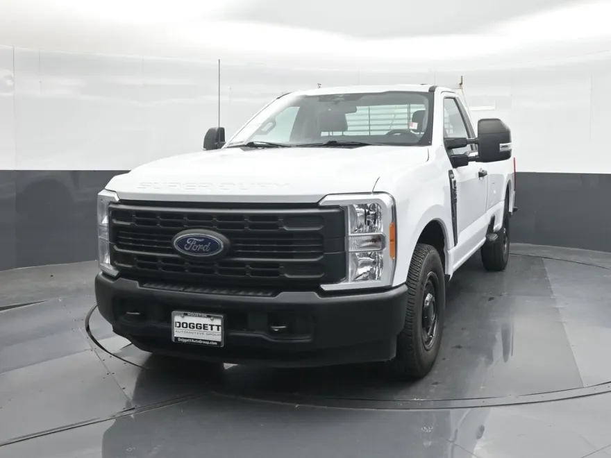 2023 Ford F-250 photo 1