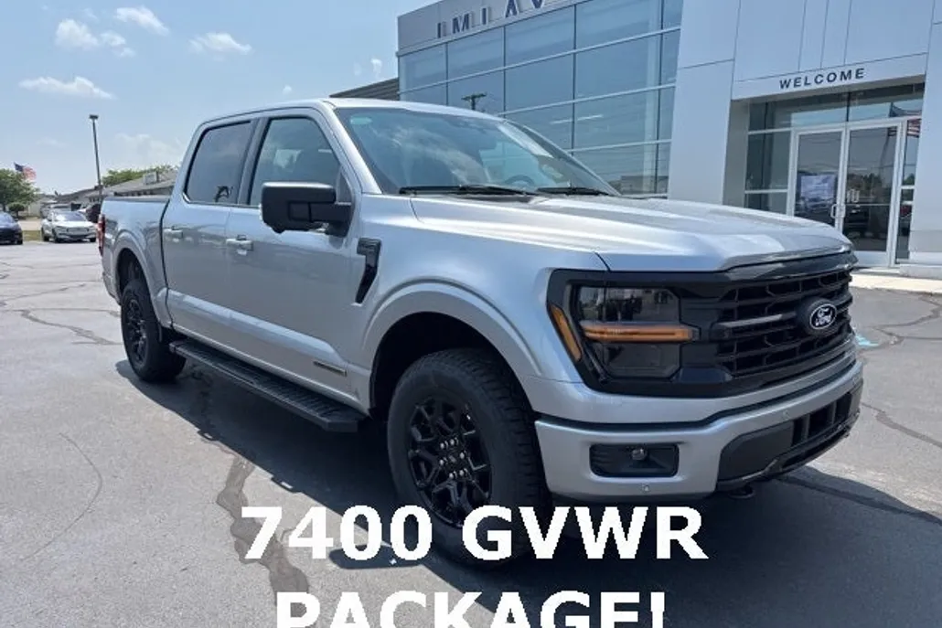 2025 Ford F-150 XLT photo 1