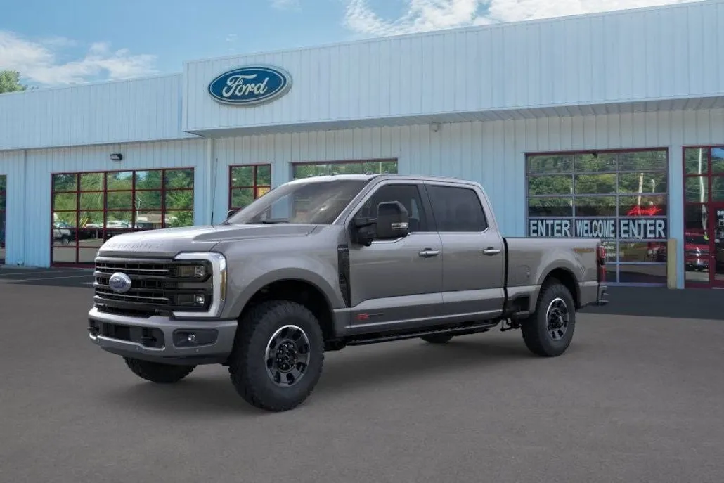 2025 Ford F-350 Platinum photo 1
