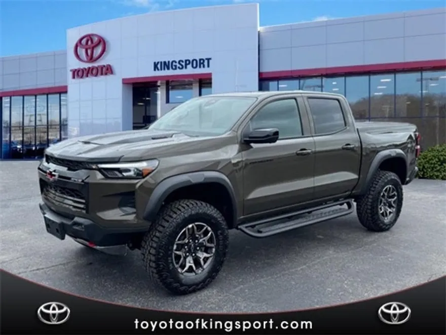 2025 Chevrolet Colorado ZR2 photo 1