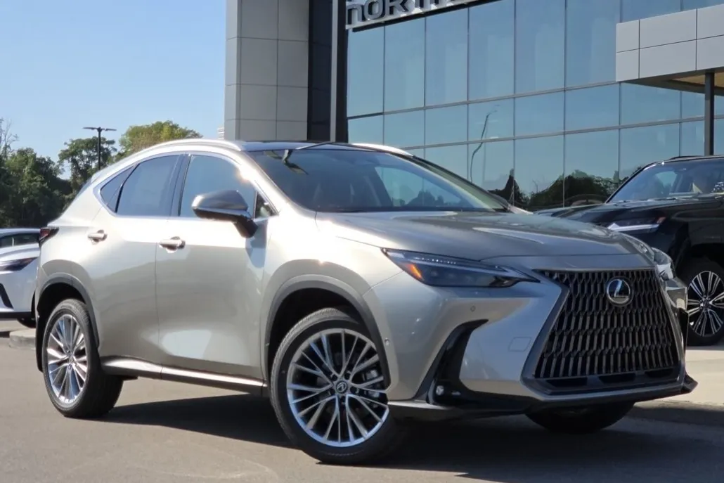 2026 Lexus NX 350h Luxury AWD photo 1