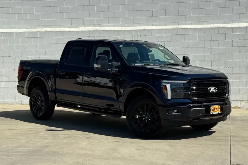 2025 Ford F-150 Lariat photo 1
