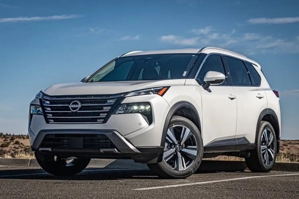 2025 Nissan Rogue SL photo 1