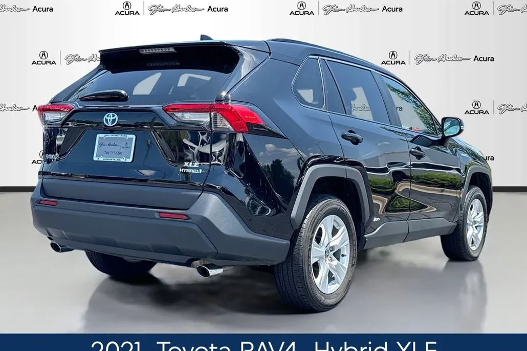 2021 Toyota RAV4 Hybrid XLE photo 1