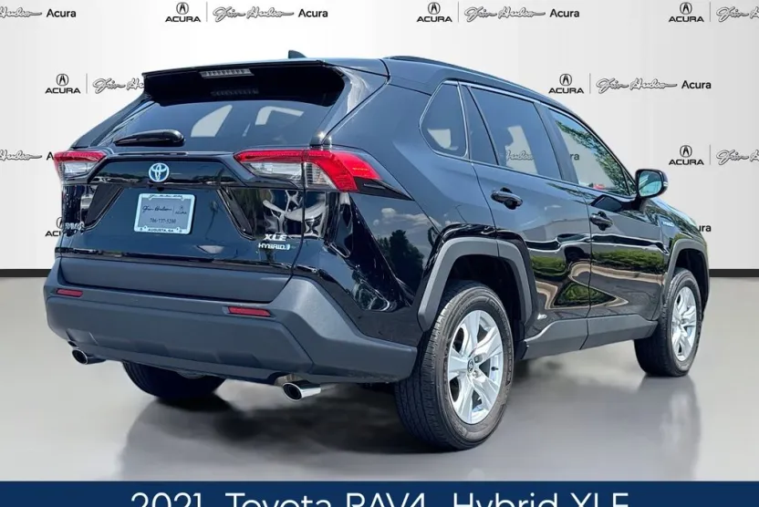 2021 Toyota RAV4 Hybrid XLE photo 1