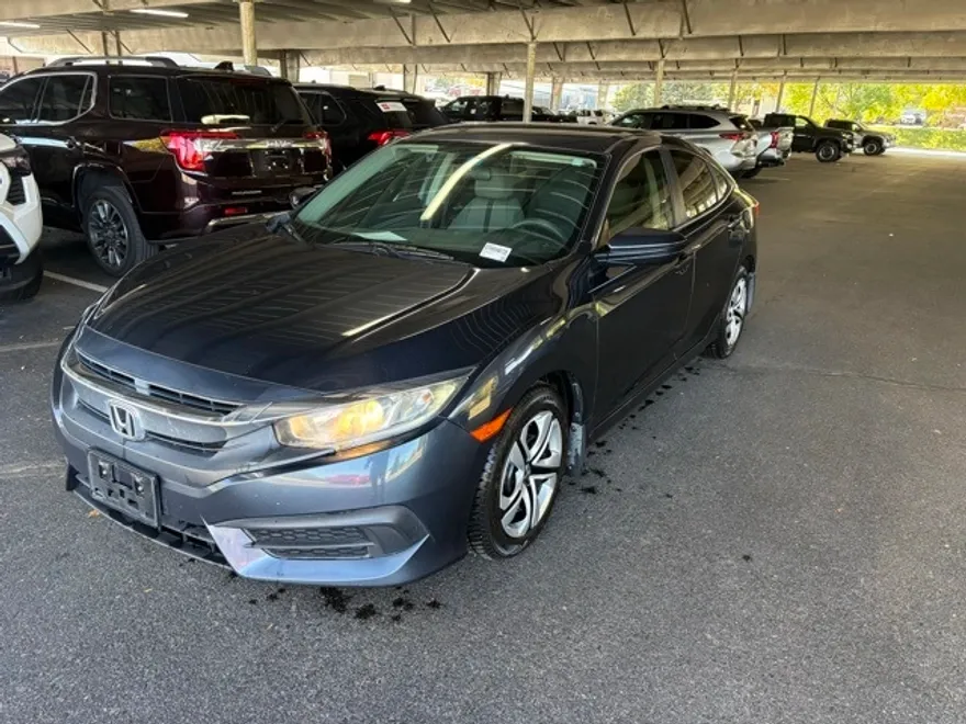 2017 Honda Civic LX photo 1