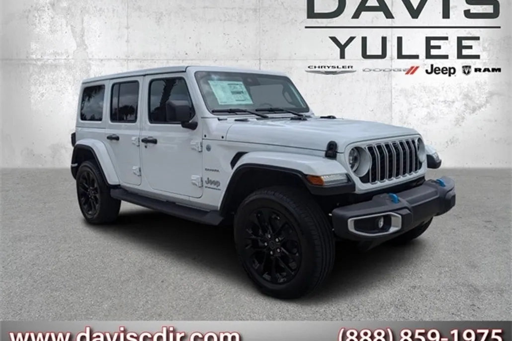 2024 Jeep Wrangler 4xe Sahara photo 1