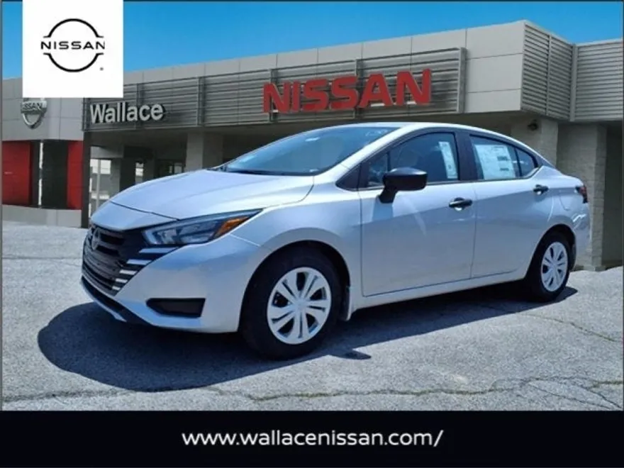 2025 Nissan Versa S photo 1