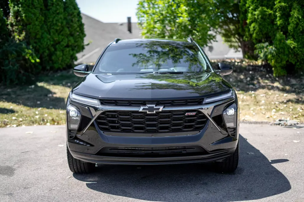 2024 Chevrolet Trax photo 1