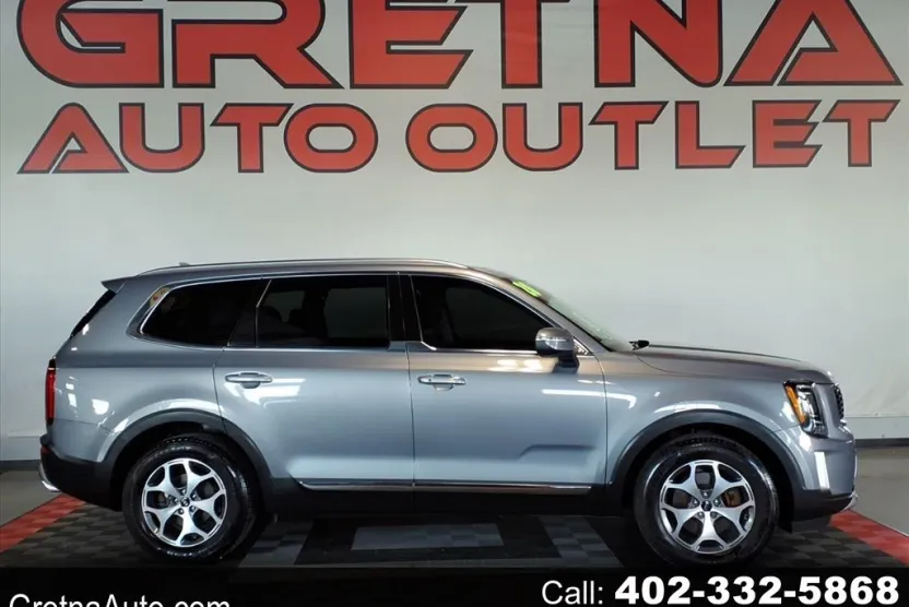 2020 Kia Telluride EX photo 1