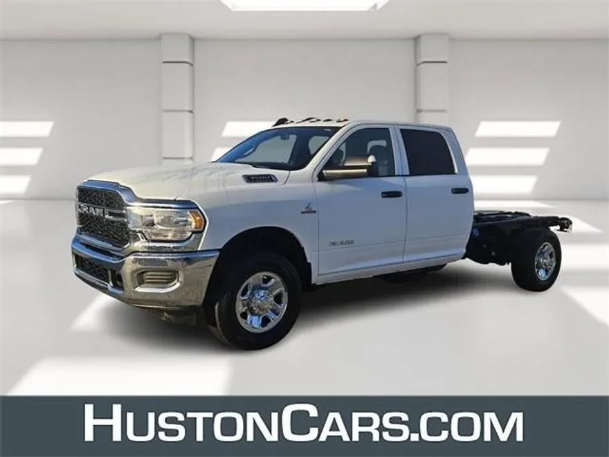 2022 Ram 3500 Tradesman photo 1