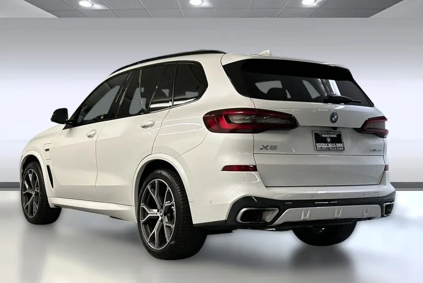 2023 Bmw X5 xDrive45e photo 1