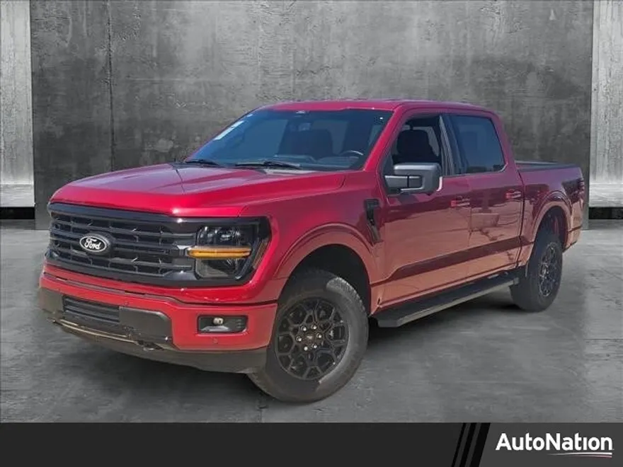 2025 Ford F-150 XLT photo 1