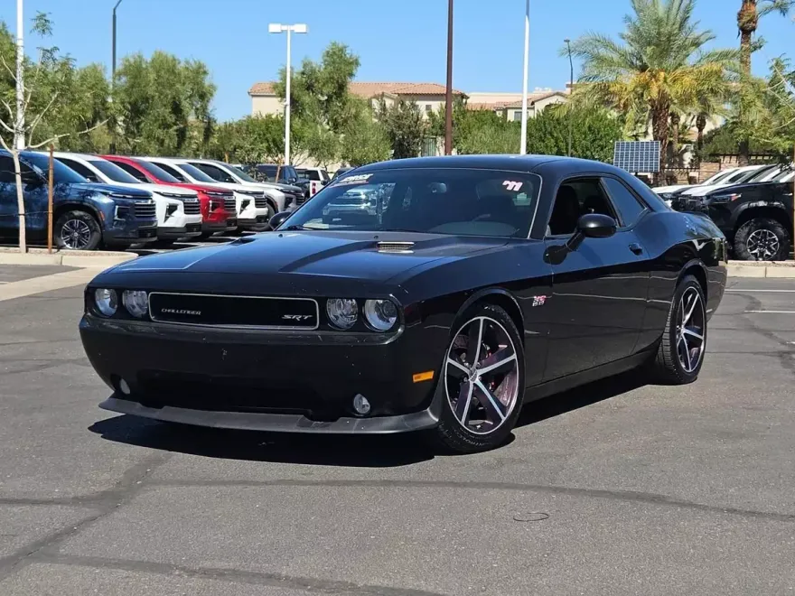 2011 Dodge Challenger SRT8 photo 1