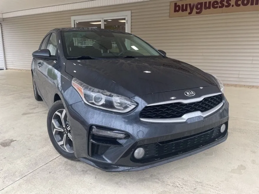 2021 Kia Forte LXS photo 1