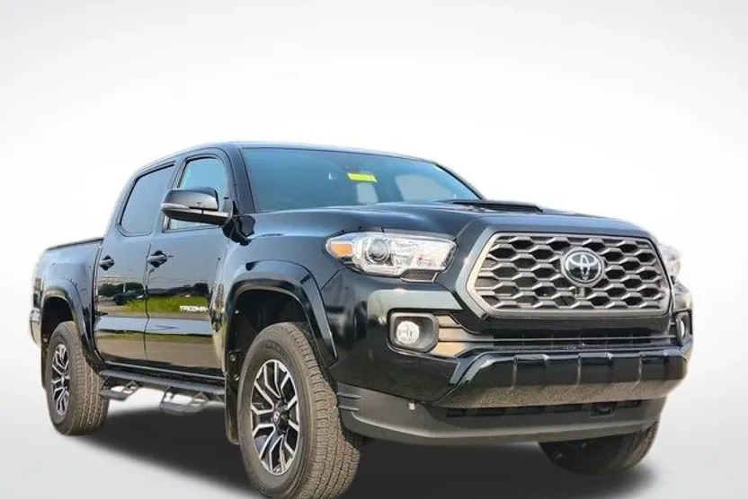 2023 Toyota Tacoma TRD Sport photo 1