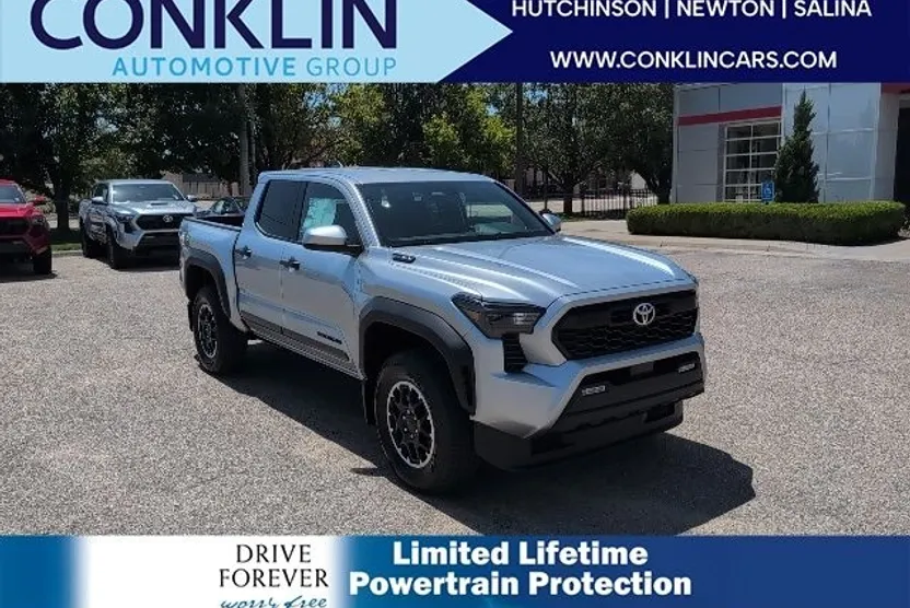 2025 Toyota Tacoma TRD photo 1