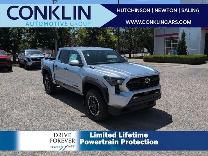 2025 Toyota Tacoma TRD photo 1