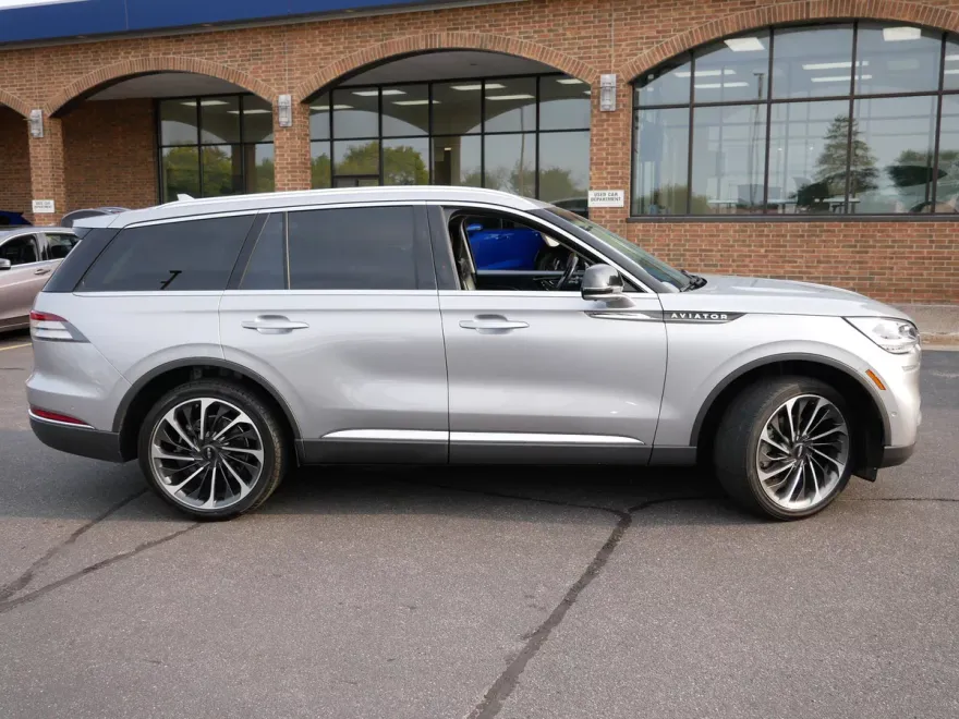 2020 Lincoln Aviator Reserve photo 1