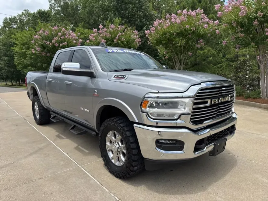 2022 Ram 2500 Laramie photo 1