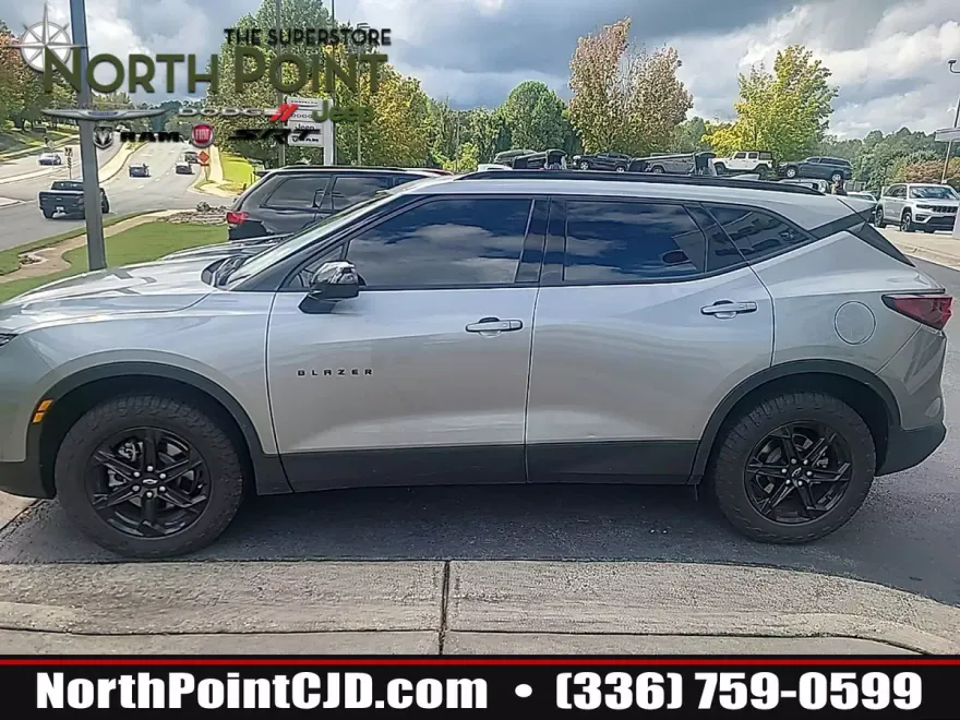 2023 Chevrolet Blazer 2LT photo 1
