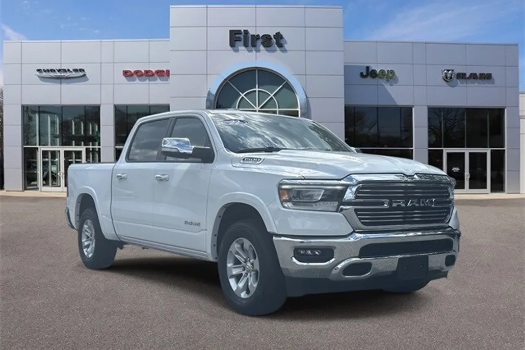 2022 Ram 1500 Laramie photo 1