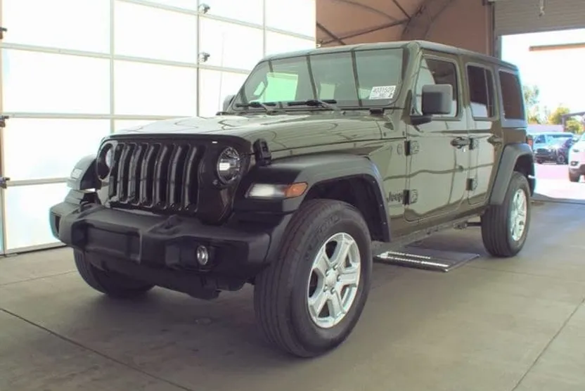 2022 Jeep Wrangler Unlimited Sport S photo 1