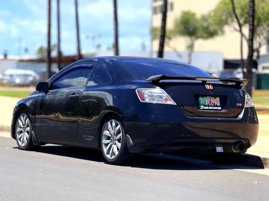 2011 Honda Civic Si photo 1