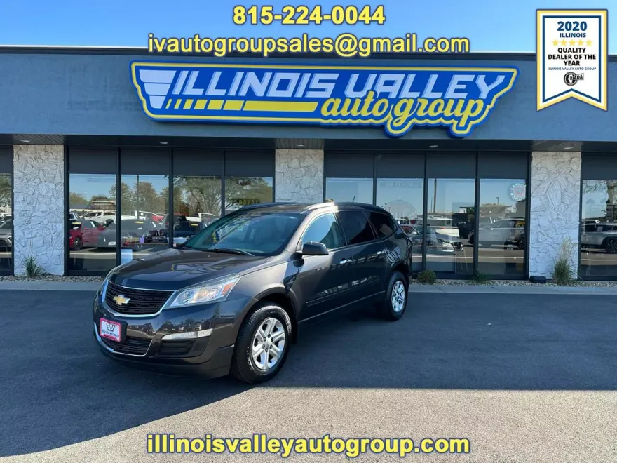 2014 Chevrolet Traverse LS photo 1