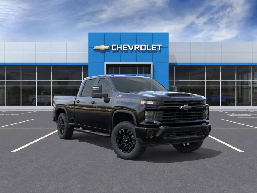 2026 Chevrolet Silverado 2500HD Custom photo 1