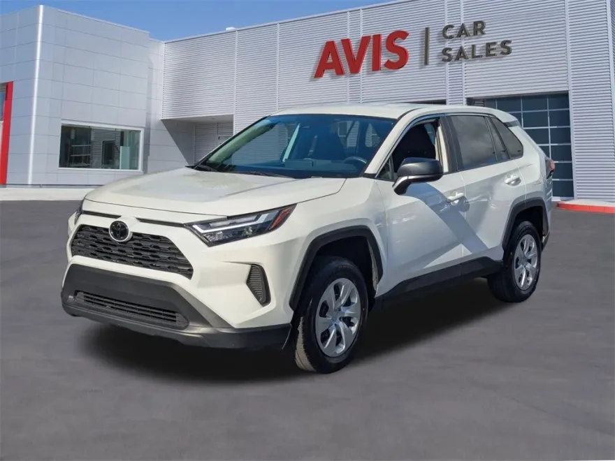 2025 Toyota RAV4 LE photo 1