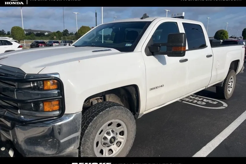 2016 Chevrolet Silverado 3500HD photo 1