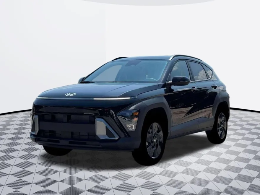 2026 Hyundai Kona SEL photo 1