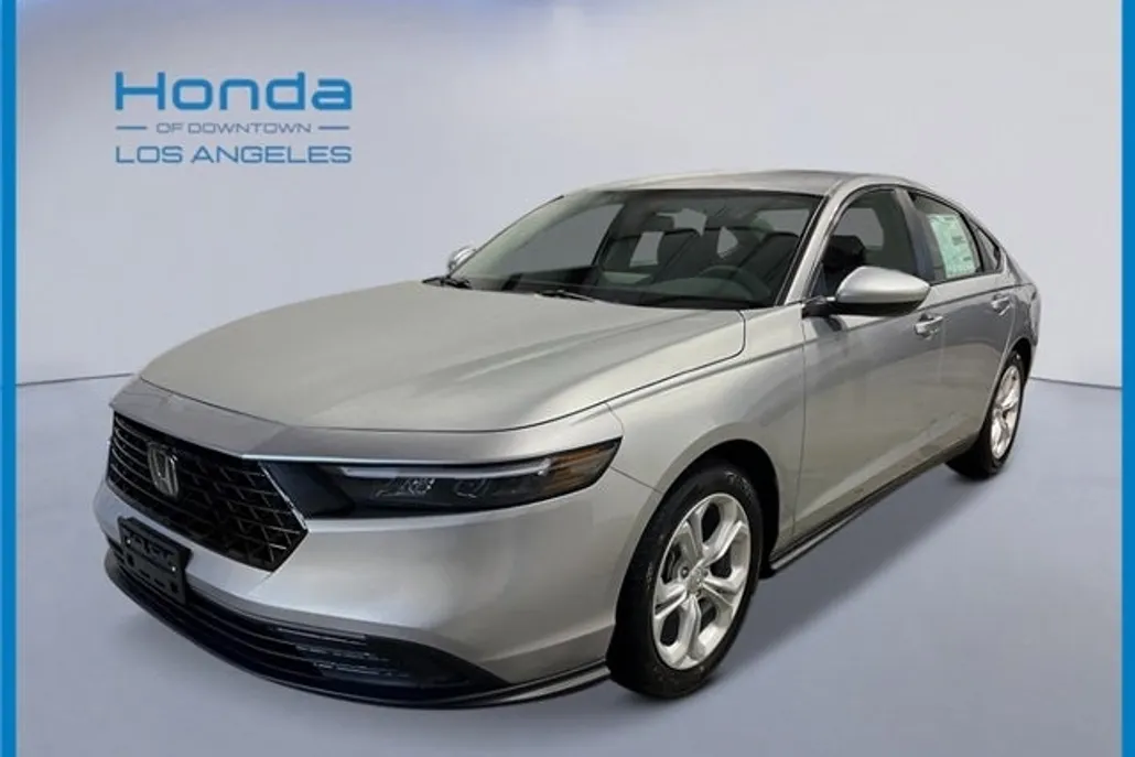 2025 Honda Accord LX photo 1
