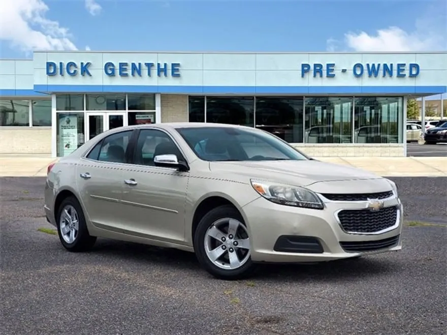 2014 Chevrolet Malibu LS photo 1
