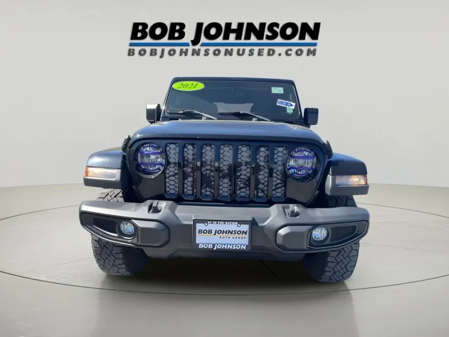 2021 Jeep Gladiator Willys photo 1