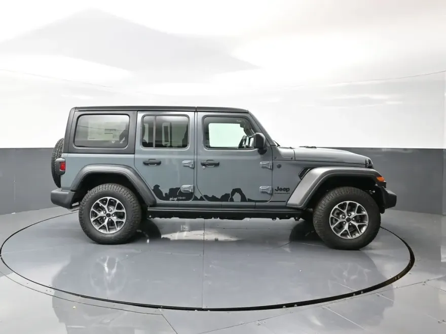 2025 Jeep Wrangler Sport S photo 1