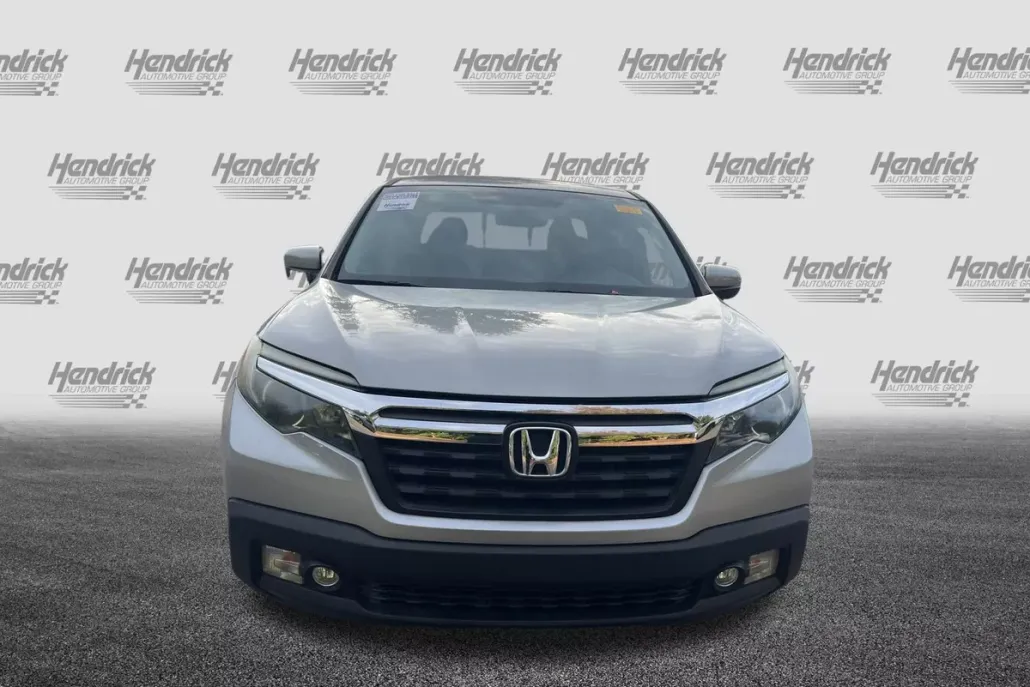 2019 Honda Ridgeline RTL-T photo 1