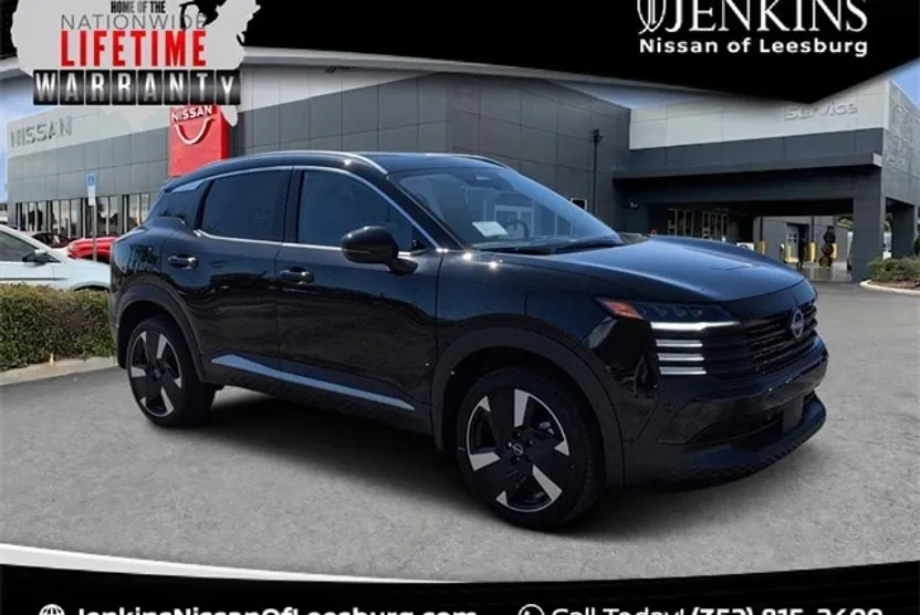 2025 Nissan Kicks SR photo 1