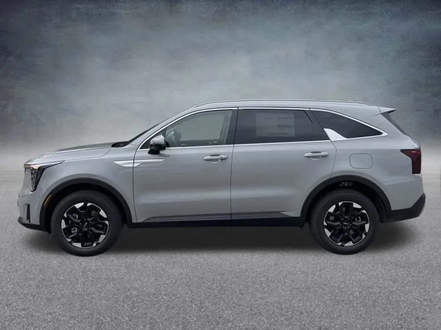 2026 Kia Sorento S photo 1