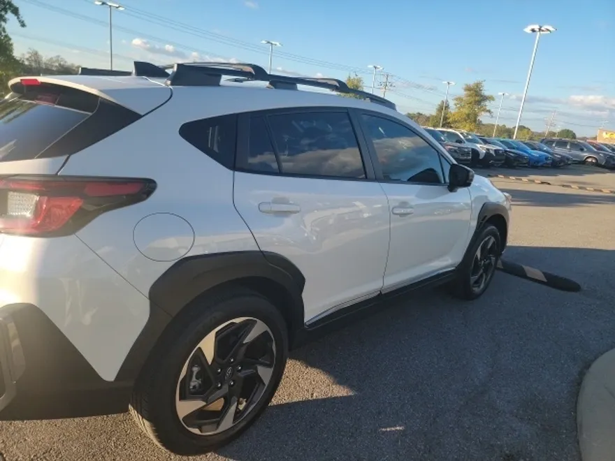 2024 Subaru Crosstrek Limited photo 1