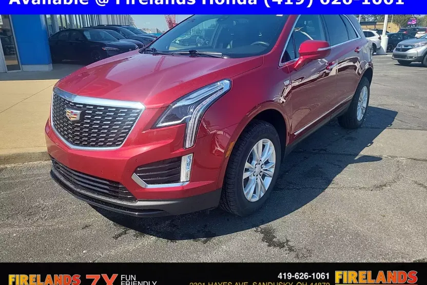2022 Cadillac XT5 Luxury photo 1