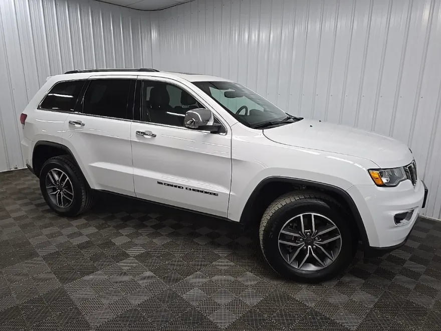 2022 Jeep Cherokee Limited photo 1