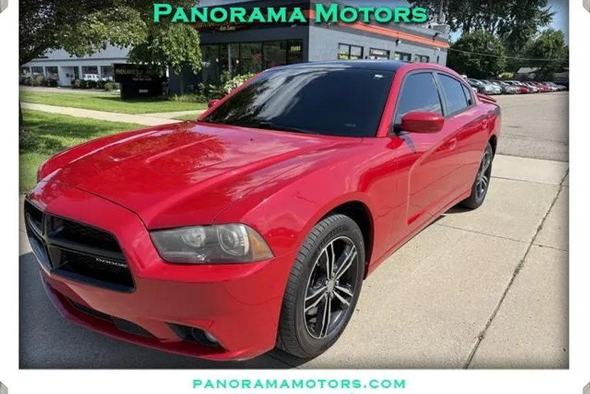 2014 Dodge Charger SXT AWD photo 1