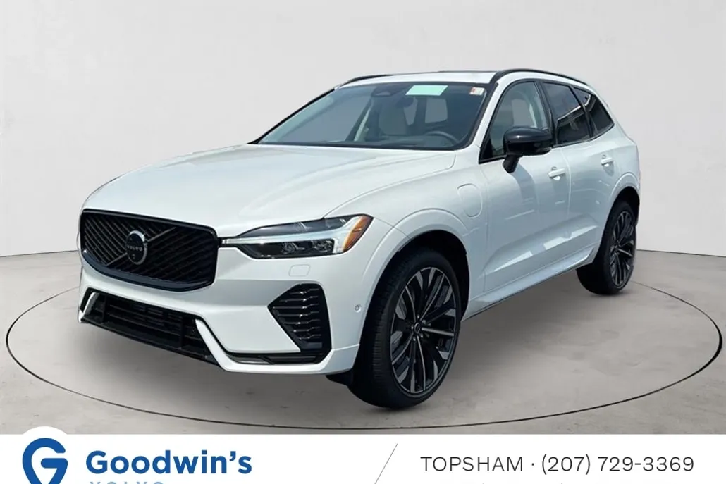 2026 Volvo XC60 Hybrid T8 photo 1