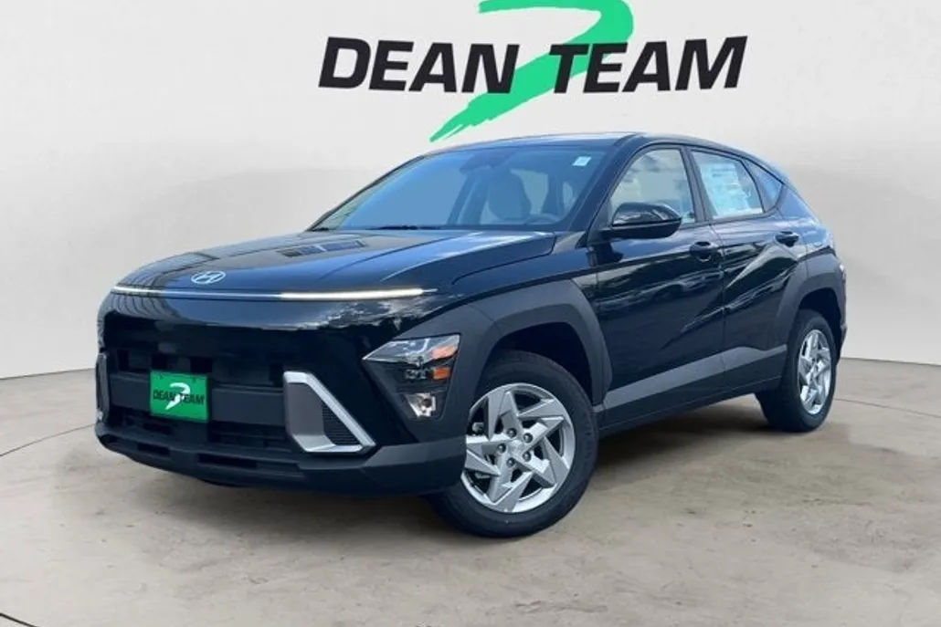 2026 Hyundai Kona SE photo 1