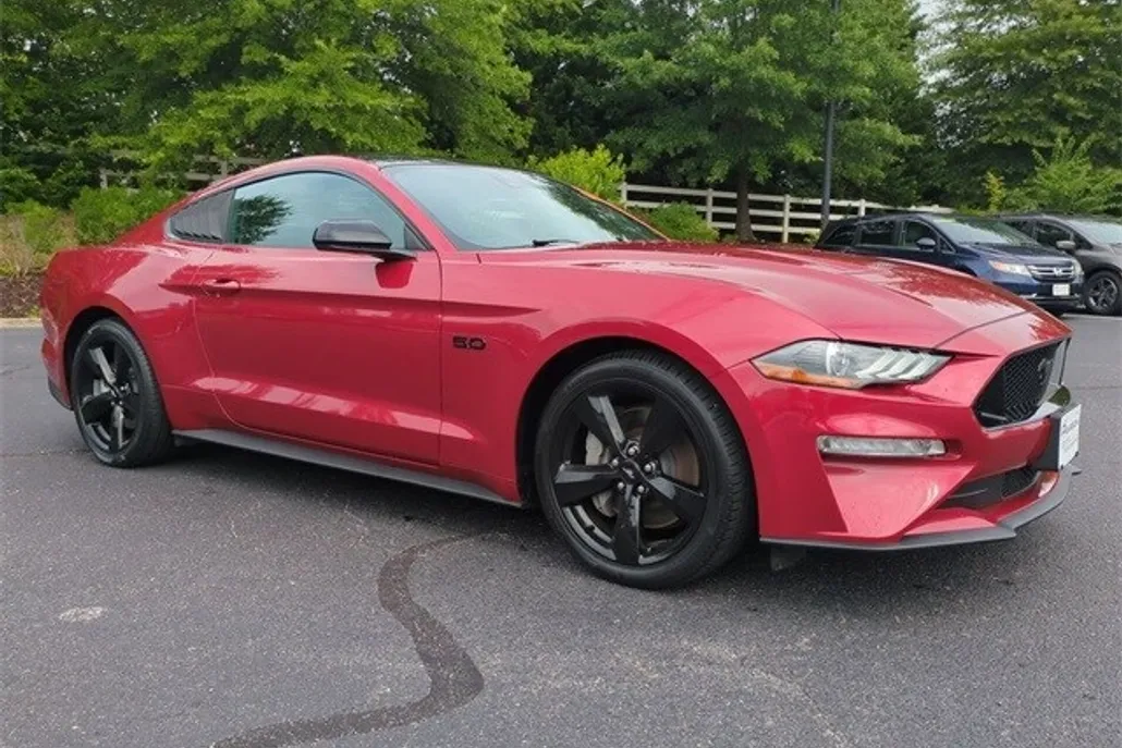2023 Ford Mustang GT Premium photo 1