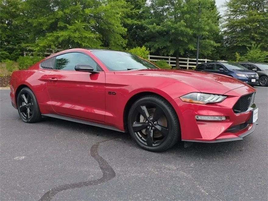 2023 Ford Mustang GT Premium photo 1